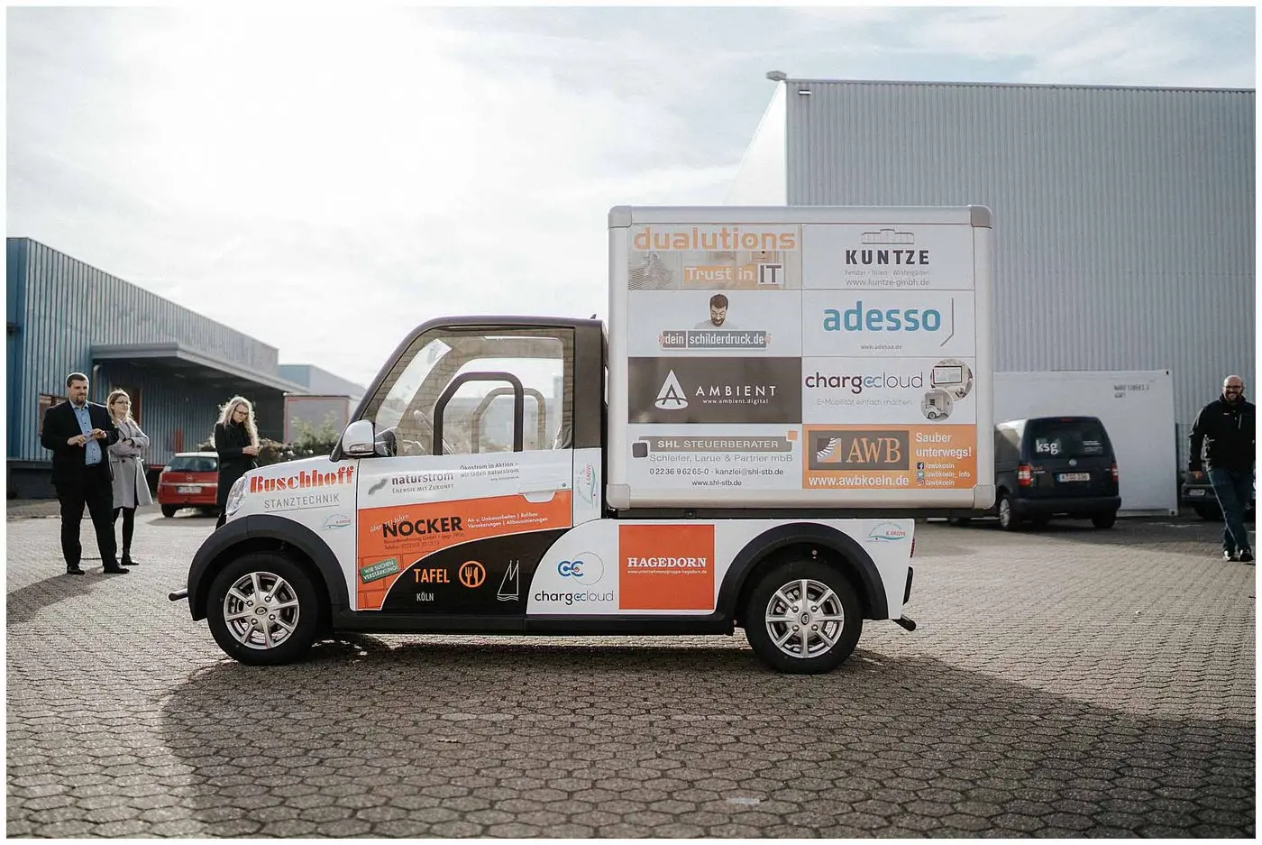 Das neue eAuto der Tafel.